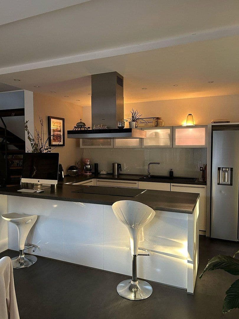 Prodej domu 160 m², pozemek 217 m², Albert-Schweitzer-Straße 23f, Grünstadt, Porýní-Falc Prodej domu 160 m², pozemek 217 m², Albert-Schweitzer-Straße 23f, Grünstadt, Porýní-Falc