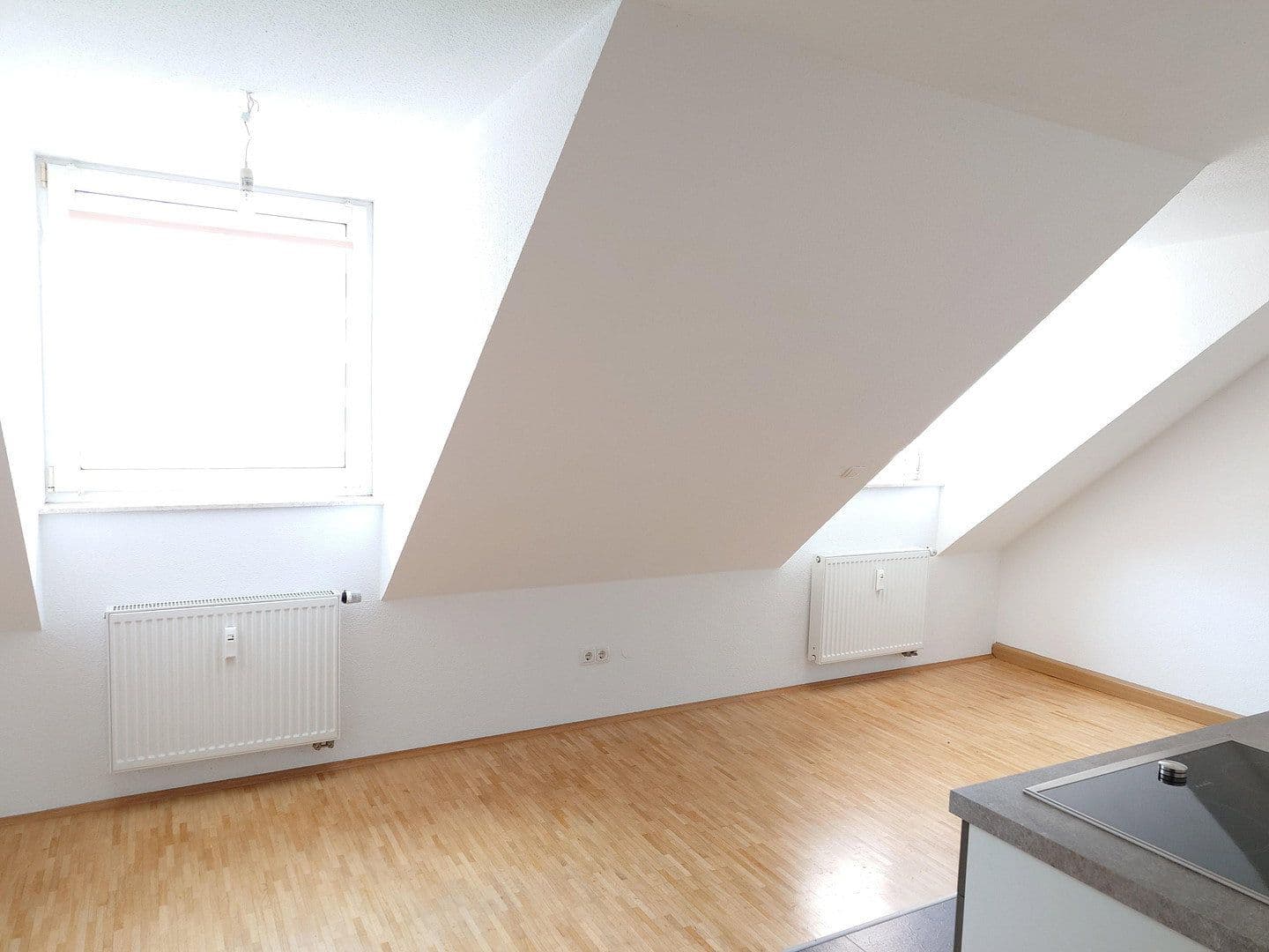 Pronájem bytu 3+1 79 m², Blumenstr. 3, Hannover, Dolní Sasko Pronájem bytu 3+1 79 m², Blumenstr. 3, Hannover, Dolní Sasko