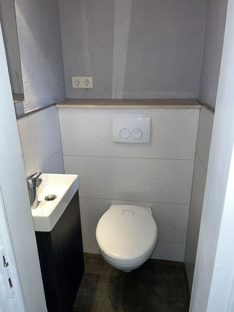 Prodej domu 140 m², pozemek 532 m², Zum Hallenbad 8, Ilsede, Dolní Sasko Prodej domu 140 m², pozemek 532 m², Zum Hallenbad 8, Ilsede, Dolní Sasko