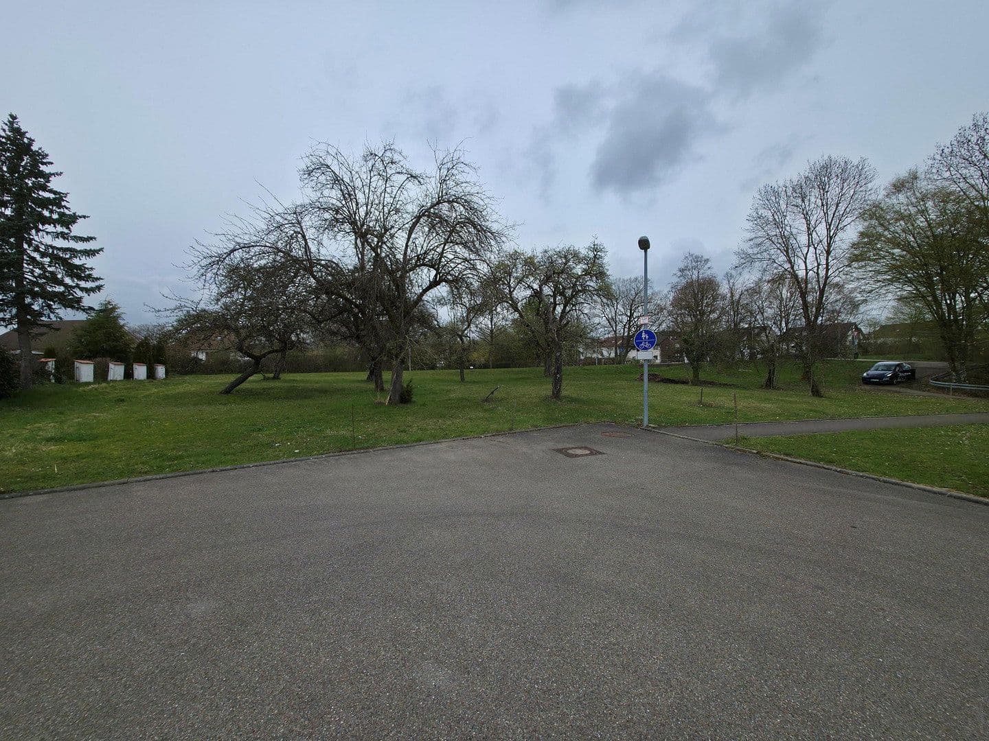 Prodej pozemku 1.400 m², Hohenstaufenstrasse, Neuler, Bádensko-Württembersko Prodej pozemku 1.400 m², Hohenstaufenstrasse, Neuler, Bádensko-Württembersko