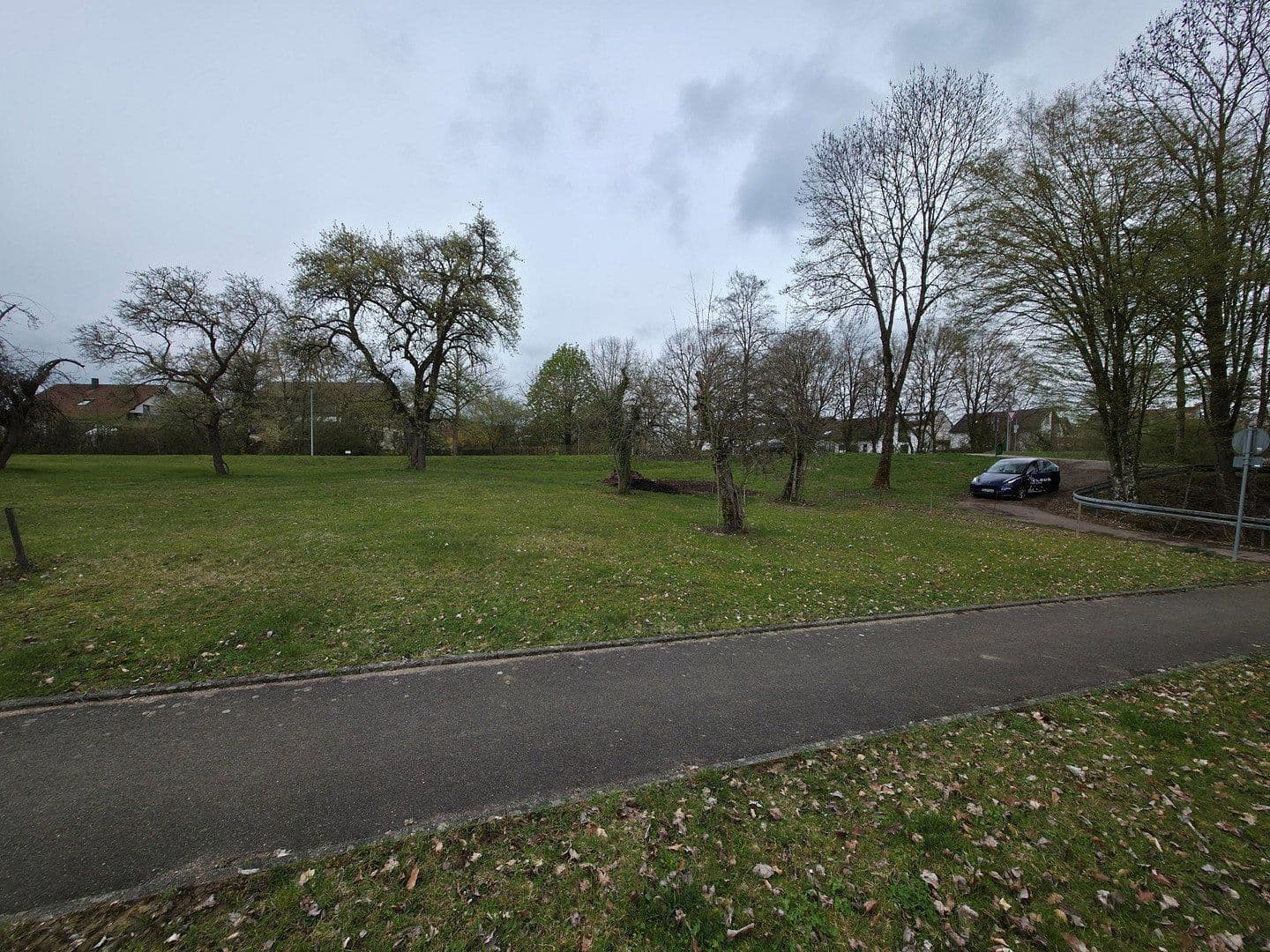 Prodej pozemku 1.400 m², Hohenstaufenstrasse, Neuler, Bádensko-Württembersko Prodej pozemku 1.400 m², Hohenstaufenstrasse, Neuler, Bádensko-Württembersko