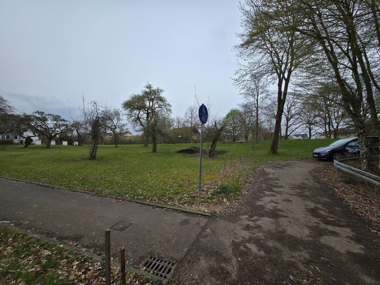 Prodej pozemku 1.400 m², Hohenstaufenstrasse, Neuler, Bádensko-Württembersko Prodej pozemku 1.400 m², Hohenstaufenstrasse, Neuler, Bádensko-Württembersko