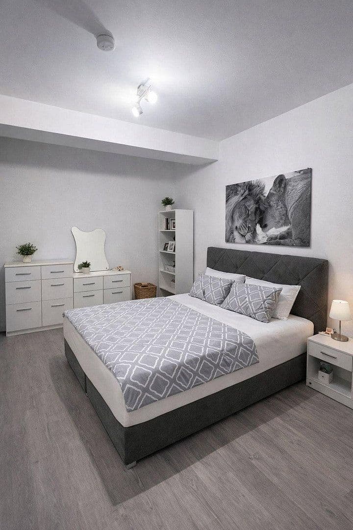 Pronájem bytu 2+1 104 m², Weinsteige 10, Bad Mergentheim, Bádensko-Württembersko Pronájem bytu 2+1 104 m², Weinsteige 10, Bad Mergentheim, Bádensko-Württembersko