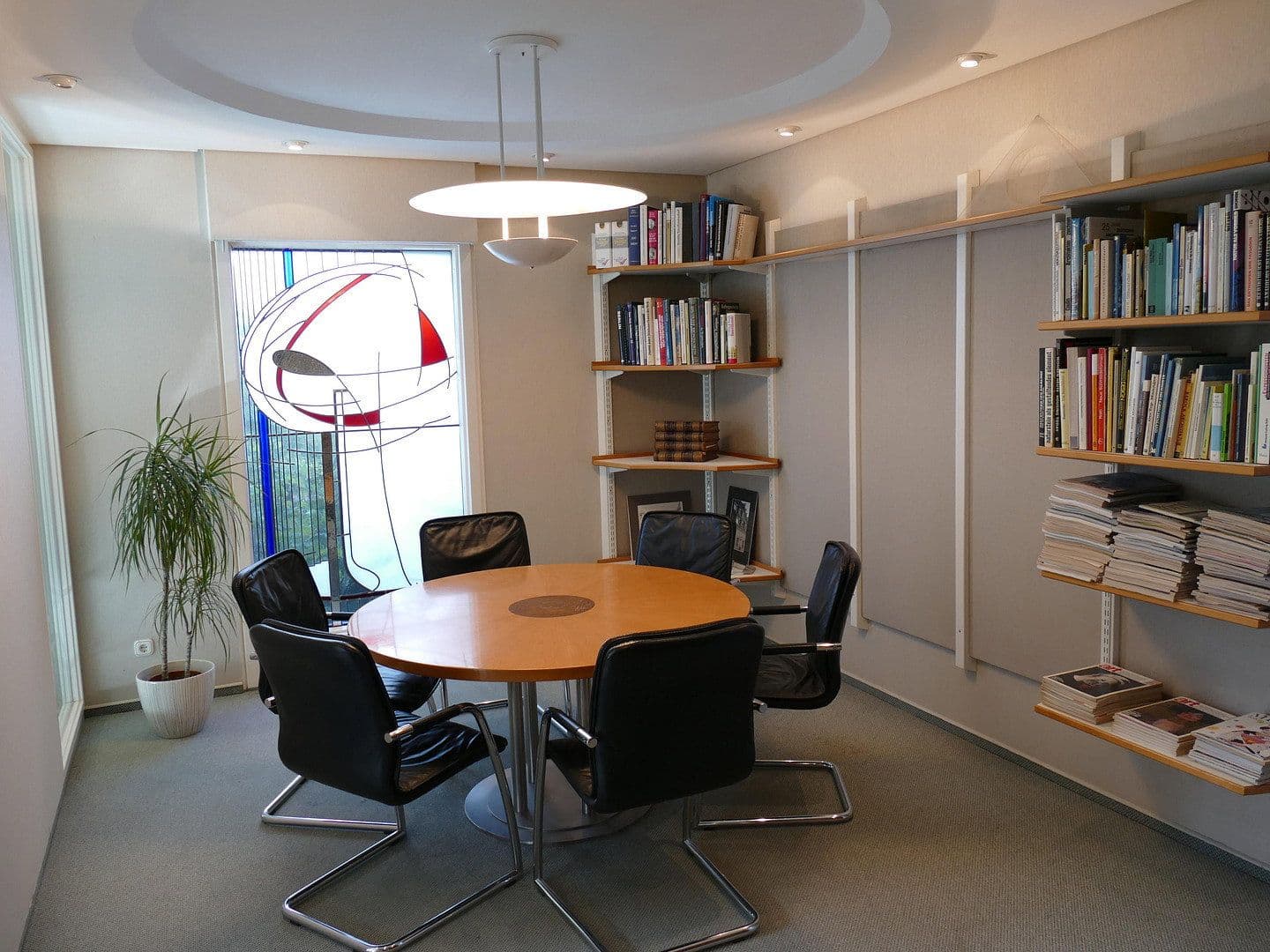 Prodej domu 308 m², pozemek 1.352 m², Moselstraße, Euskirchen, Severní Porýní-Vestfálsko Prodej domu 308 m², pozemek 1.352 m², Moselstraße, Euskirchen, Severní Porýní-Vestfálsko