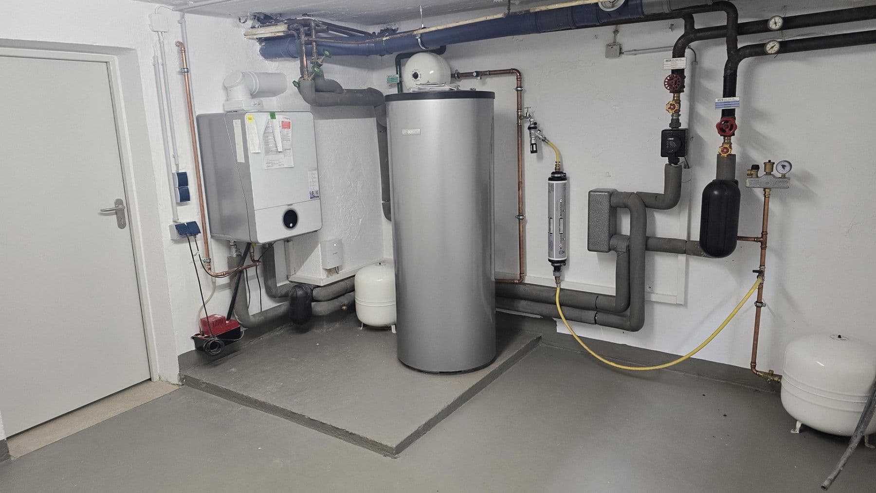 Prodej domu 308 m², pozemek 1.352 m², Moselstraße, Euskirchen, Severní Porýní-Vestfálsko Prodej domu 308 m², pozemek 1.352 m², Moselstraße, Euskirchen, Severní Porýní-Vestfálsko