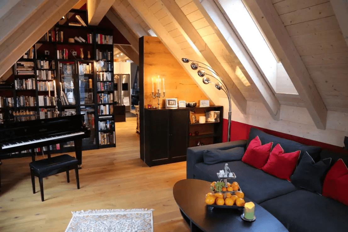 Pronájem bytu 5+1 141 m², Sudetendeutsche Straße 31a, München, Bavorsko Pronájem bytu 5+1 141 m², Sudetendeutsche Straße 31a, München, Bavorsko