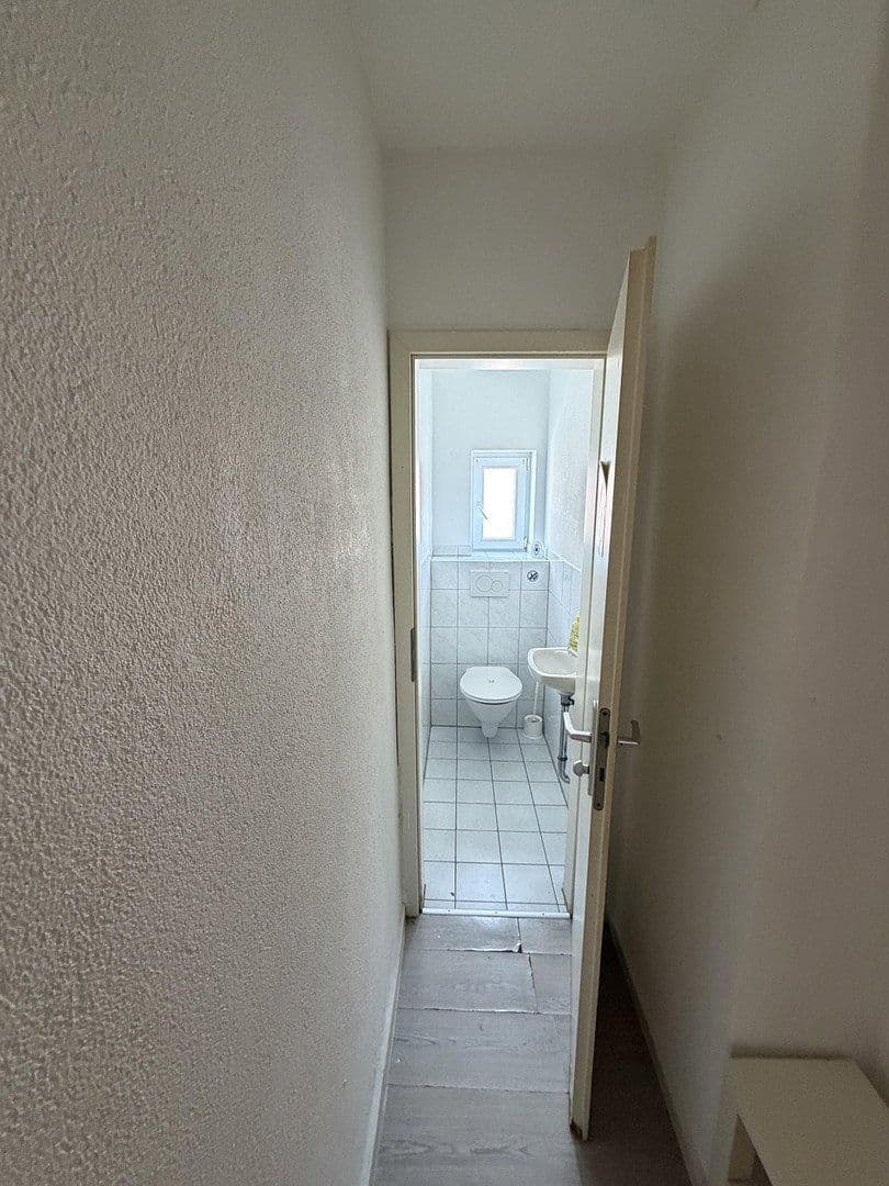 Prodej domu 267 m², pozemek 103 m², Hauptstraße 18, Böblingen, Bádensko-Württembersko Prodej domu 267 m², pozemek 103 m², Hauptstraße 18, Böblingen, Bádensko-Württembersko