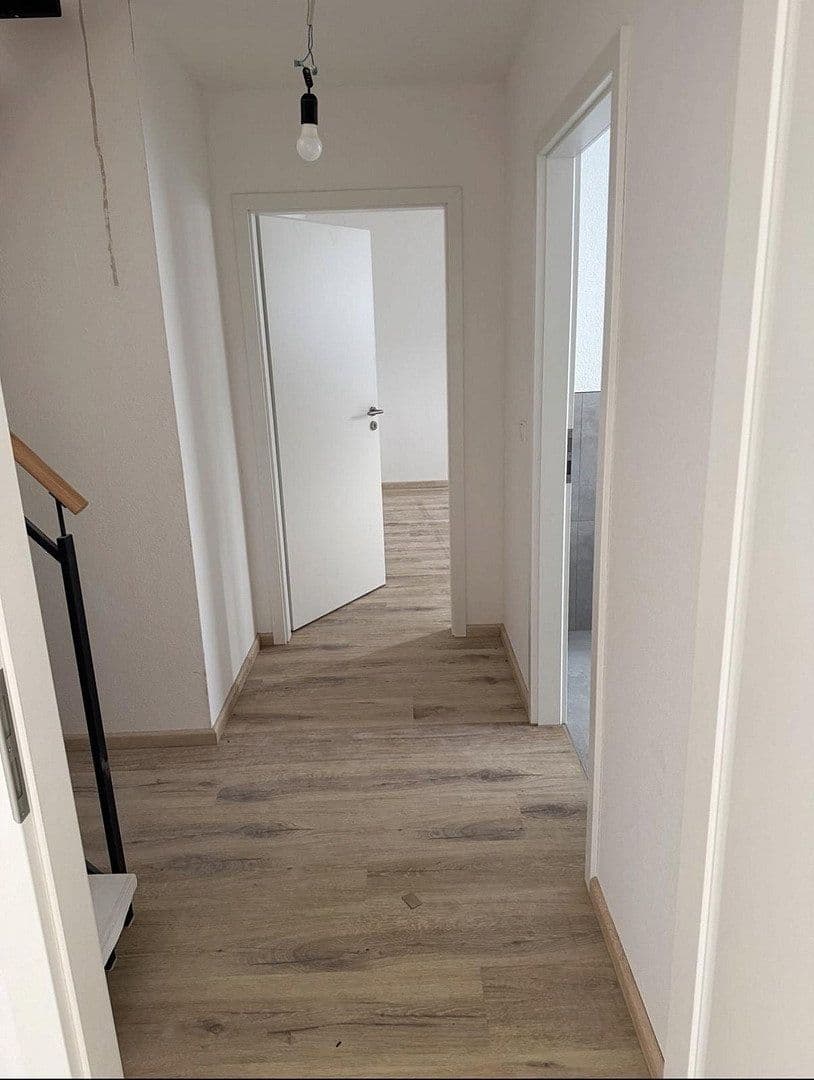 Pronájem bytu 3+1 103 m², Crailsheim, Bádensko-Württembersko Pronájem bytu 3+1 103 m², Crailsheim, Bádensko-Württembersko