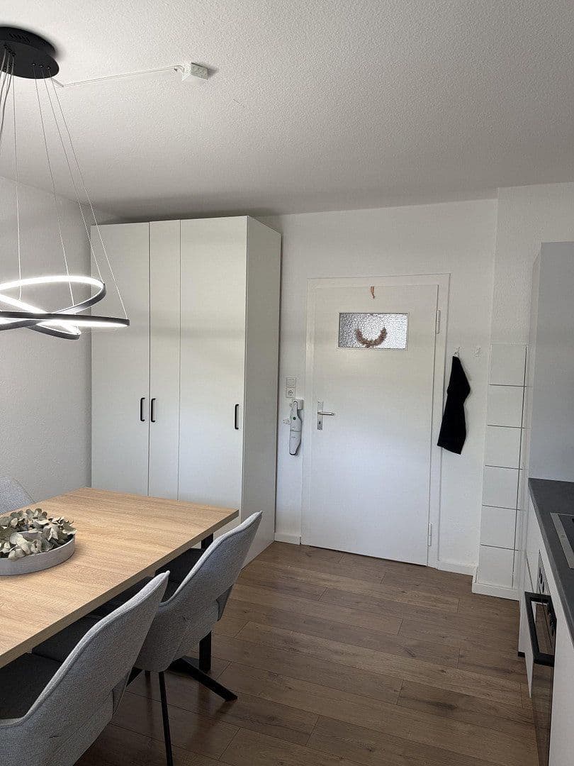 Pronájem bytu 2+1 57 m², Meerbusch, Severní Porýní-Vestfálsko Pronájem bytu 2+1 57 m², Meerbusch, Severní Porýní-Vestfálsko