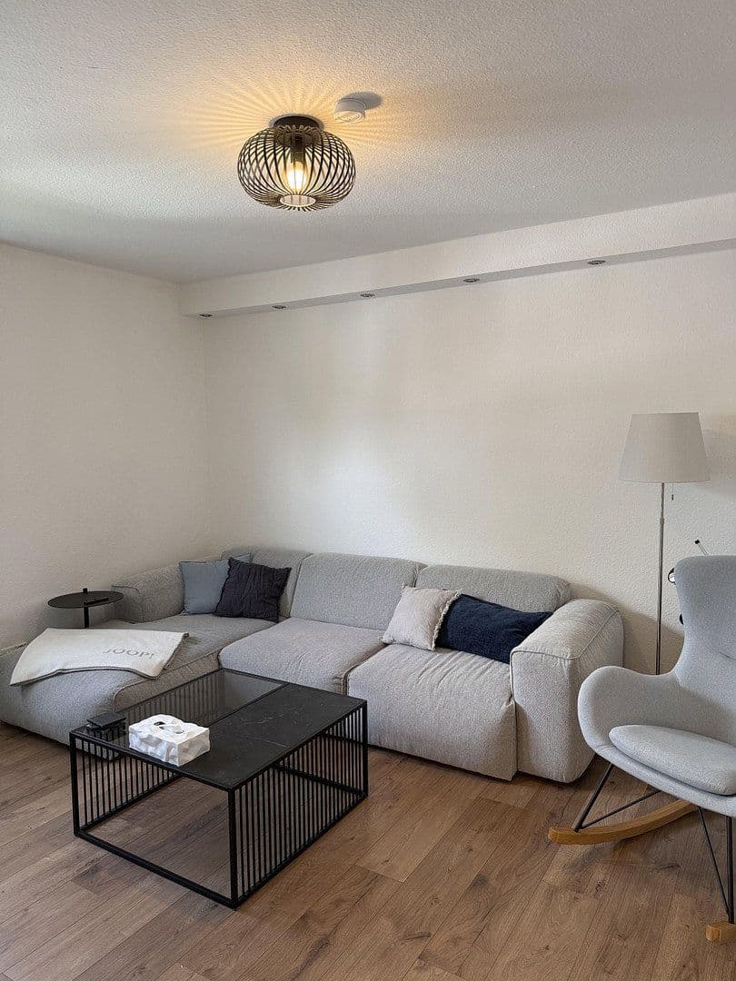 Pronájem bytu 2+1 57 m², Meerbusch, Severní Porýní-Vestfálsko Pronájem bytu 2+1 57 m², Meerbusch, Severní Porýní-Vestfálsko