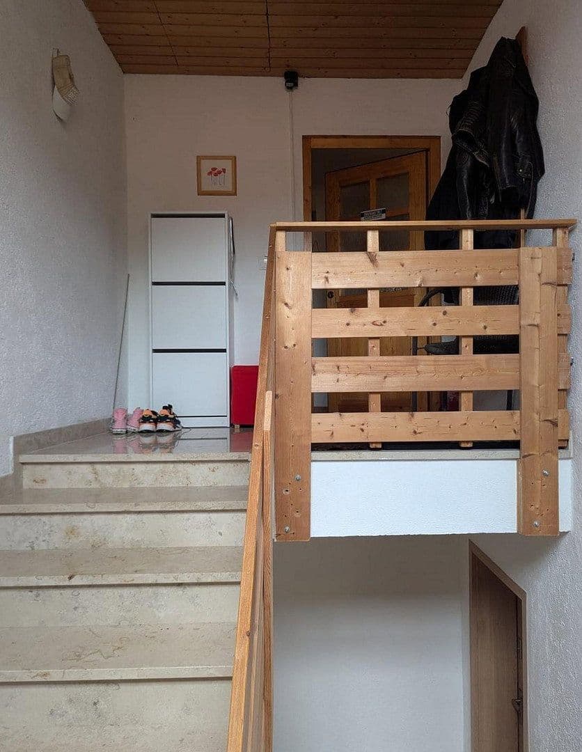 Prodej bytu 4+1 114 m², Altendorf / Mörnsheim, Bavorsko Prodej bytu 4+1 114 m², Altendorf / Mörnsheim, Bavorsko