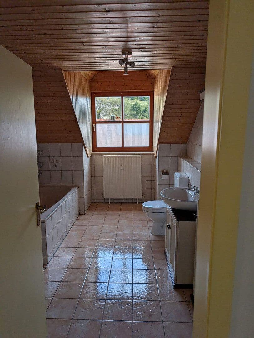 Prodej bytu 4+1 114 m², Altendorf / Mörnsheim, Bavorsko Prodej bytu 4+1 114 m², Altendorf / Mörnsheim, Bavorsko