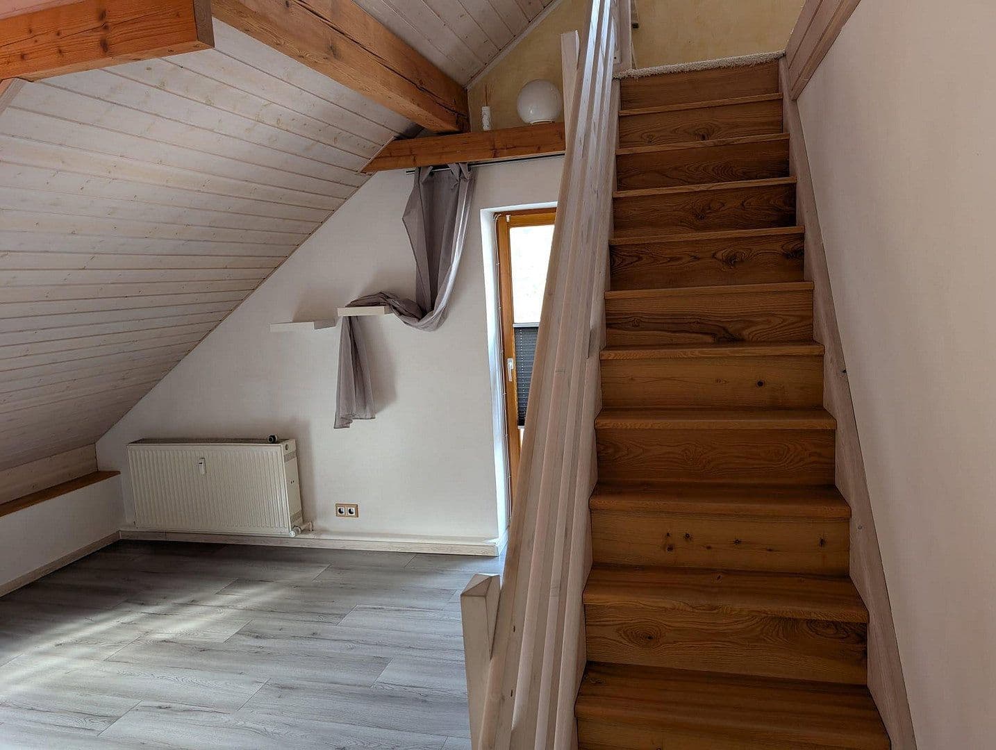 Prodej bytu 4+1 114 m², Altendorf / Mörnsheim, Bavorsko Prodej bytu 4+1 114 m², Altendorf / Mörnsheim, Bavorsko