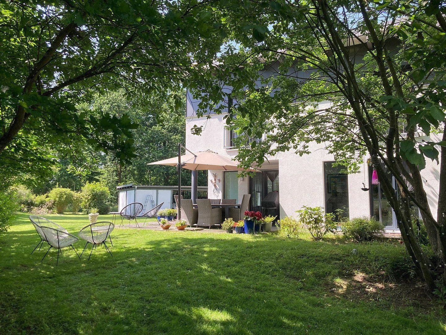 Prodej domu 164 m², pozemek 900 m², Buchholz in der Nordheide, Dolní Sasko Prodej domu 164 m², pozemek 900 m², Buchholz in der Nordheide, Dolní Sasko