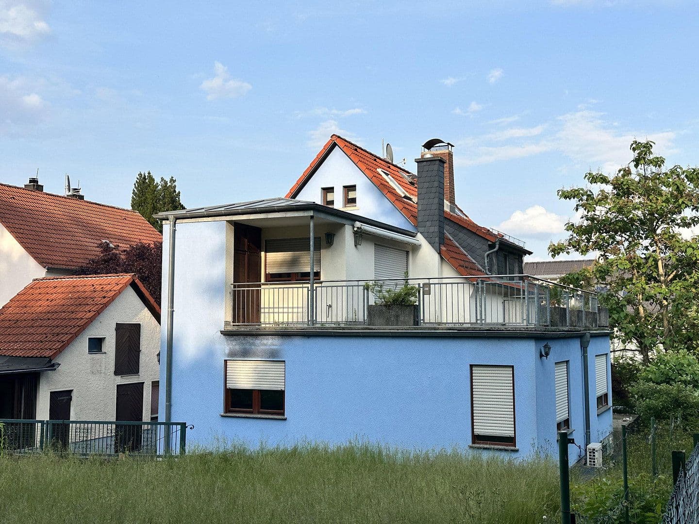 Prodej domu 195 m², pozemek 866 m², Kelkheim (Taunus), Hessen Prodej domu 195 m², pozemek 866 m², Kelkheim (Taunus), Hessen
