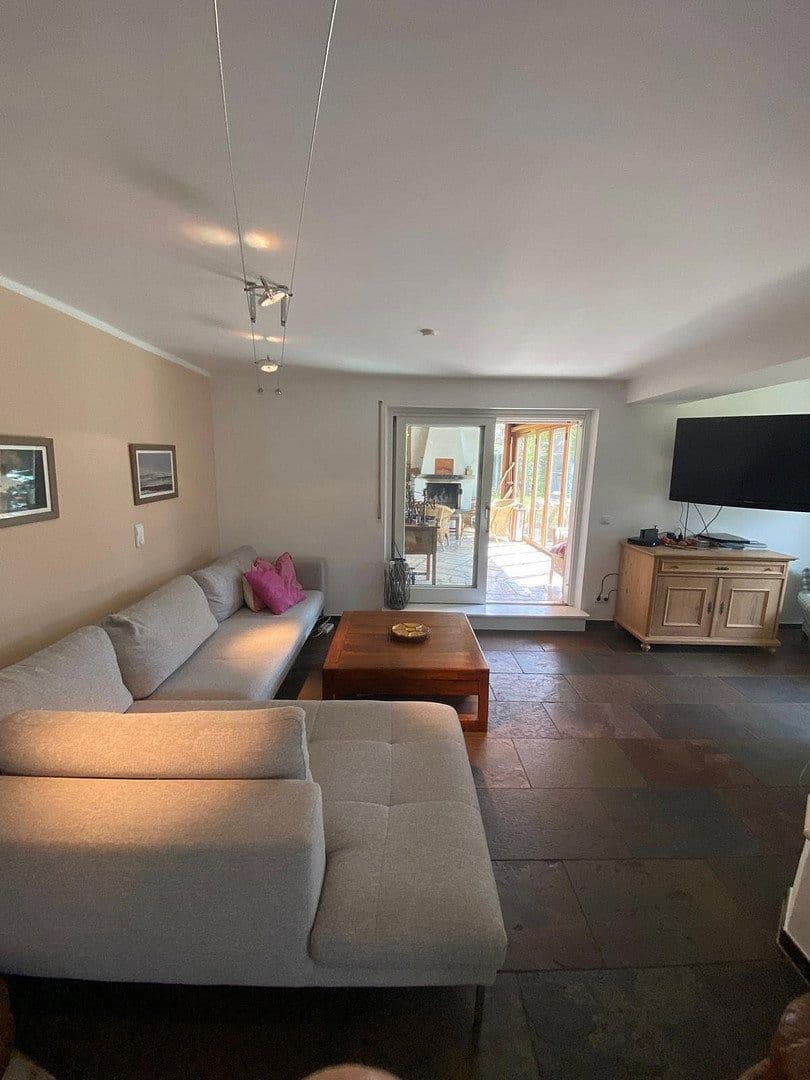 Prodej domu 267 m², pozemek 882 m², Grünwald, Bavorsko Prodej domu 267 m², pozemek 882 m², Grünwald, Bavorsko