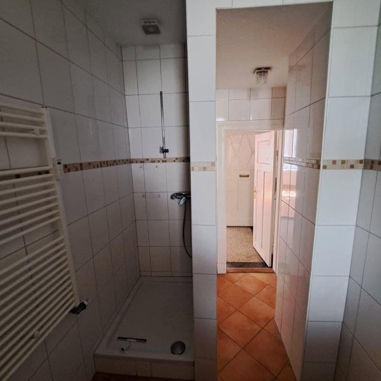 Pronájem bytu 3+1 79 m², Christinenstraße 18, Flensburg, Šlesvicko-Holštýnsko Pronájem bytu 3+1 79 m², Christinenstraße 18, Flensburg, Šlesvicko-Holštýnsko