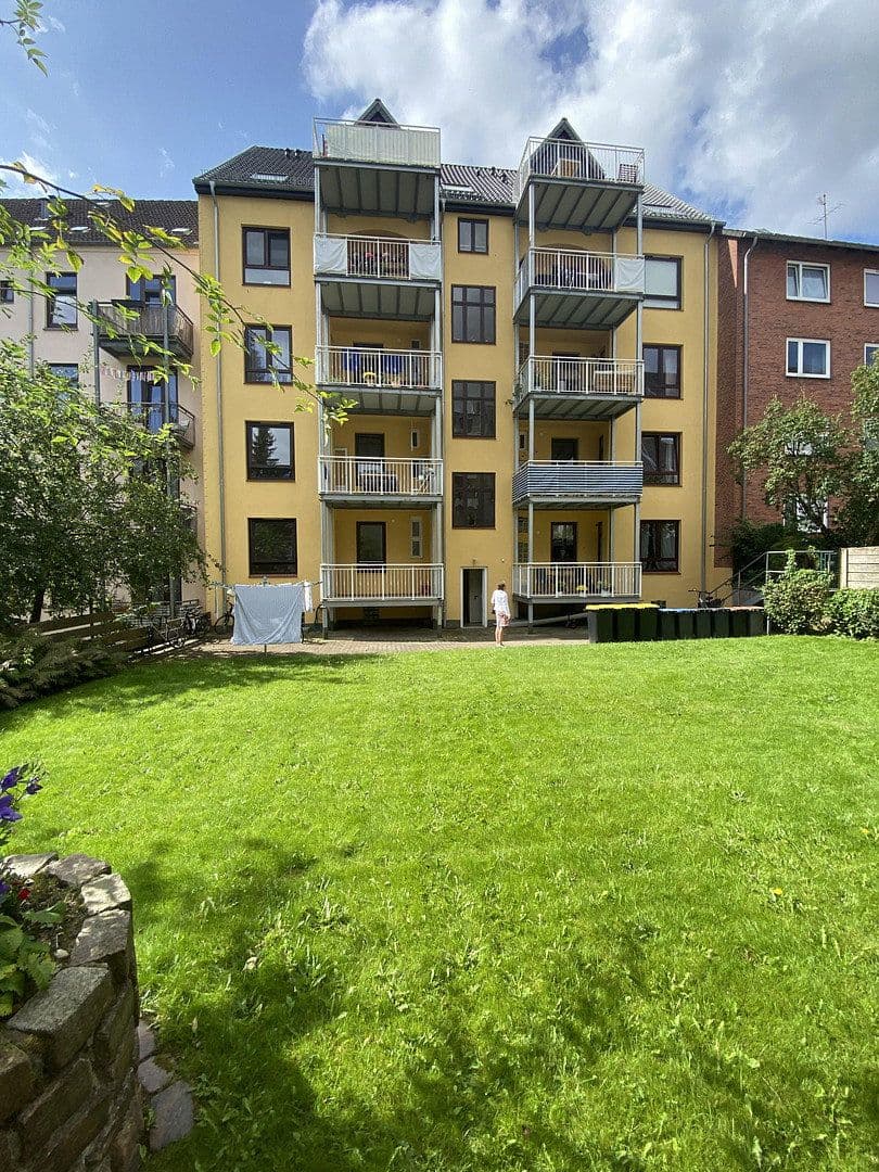 Pronájem bytu 3+1 79 m², Christinenstraße 18, Flensburg, Šlesvicko-Holštýnsko Pronájem bytu 3+1 79 m², Christinenstraße 18, Flensburg, Šlesvicko-Holštýnsko