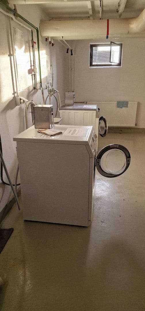 Prodej bytu 2+1 60 m², Kriftel, Hessen Prodej bytu 2+1 60 m², Kriftel, Hessen