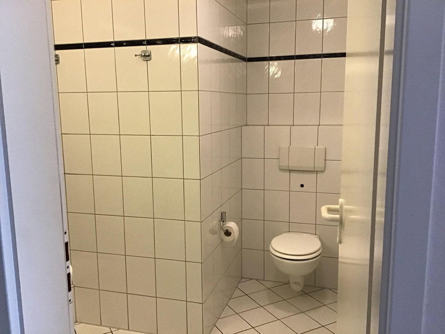 Pronájem bytu 1+1 39 m², Wiehl, Severní Porýní-Vestfálsko Pronájem bytu 1+1 39 m², Wiehl, Severní Porýní-Vestfálsko
