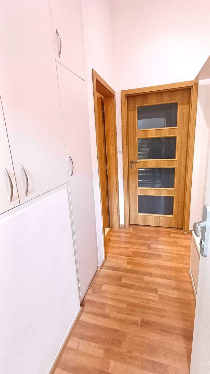 Prodej bytu 1+1 40 m², Francouzská, Praha, Praha Prodej bytu 1+1 40 m², Francouzská, Praha, Praha