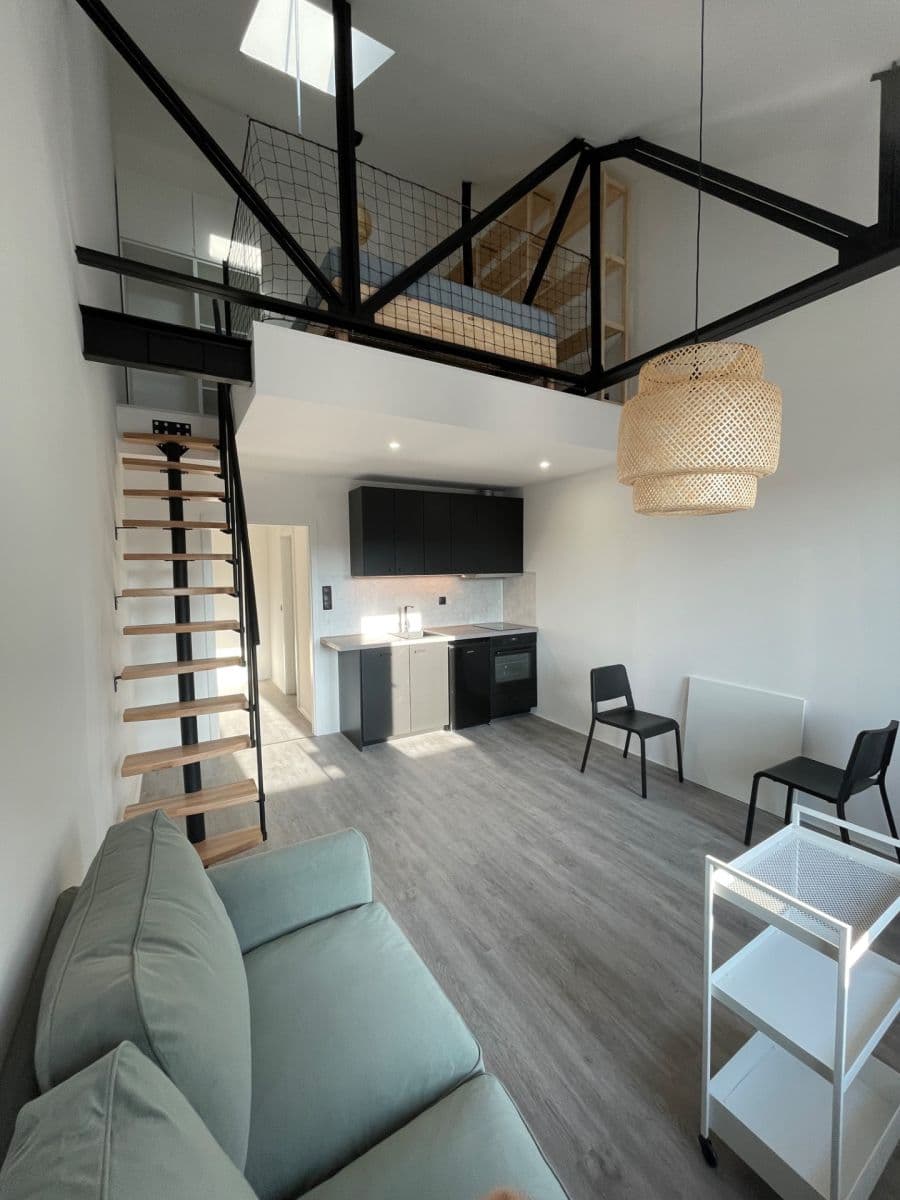 Pronájem bytu 1+kk 40 m², Štefánikova, Brno, Jihomoravský kraj Pronájem bytu 1+kk 40 m², Štefánikova, Brno, Jihomoravský kraj