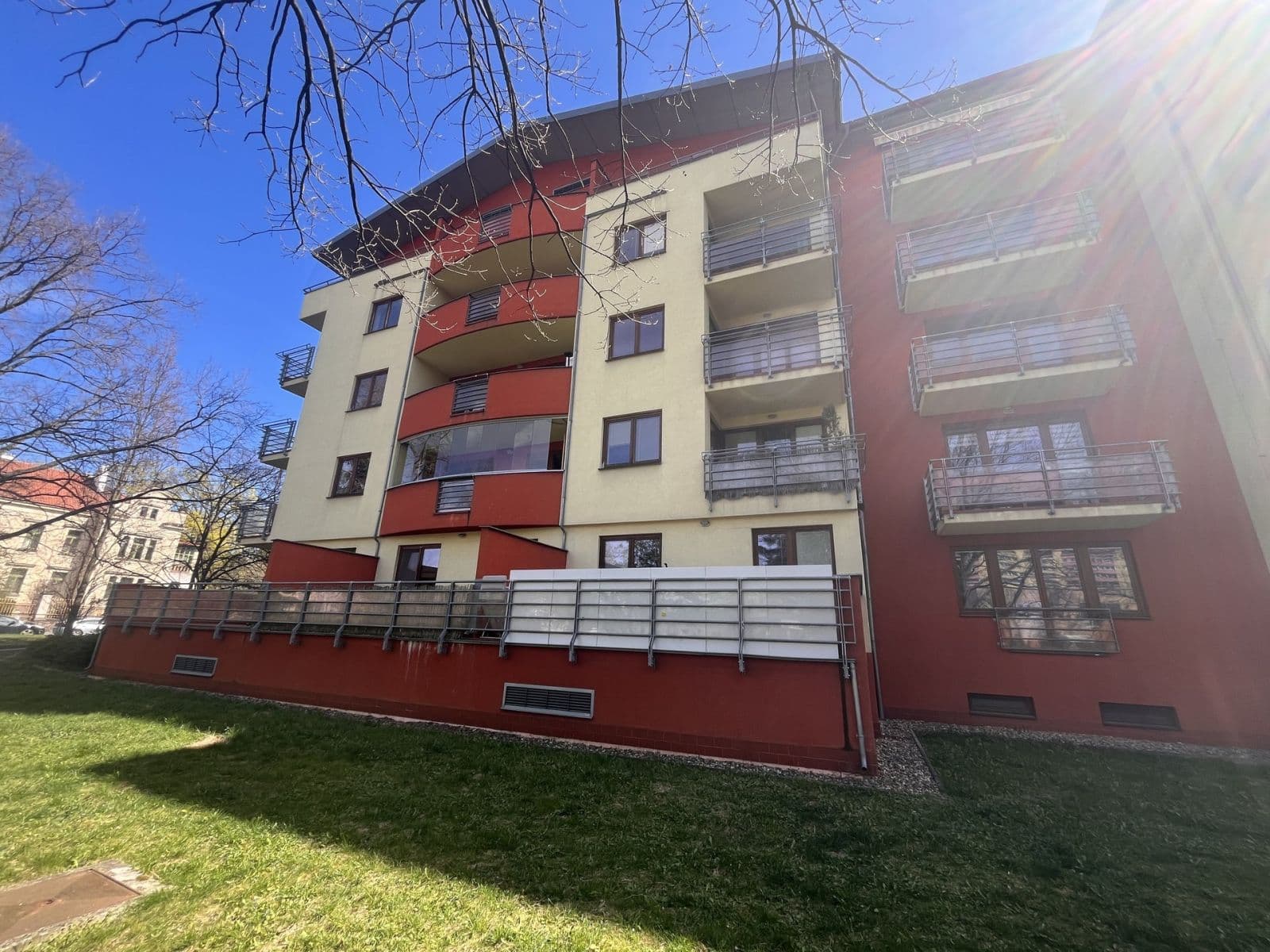 Pronájem bytu 2+kk 54 m², Ústavní, Praha, Praha Pronájem bytu 2+kk 54 m², Ústavní, Praha, Praha