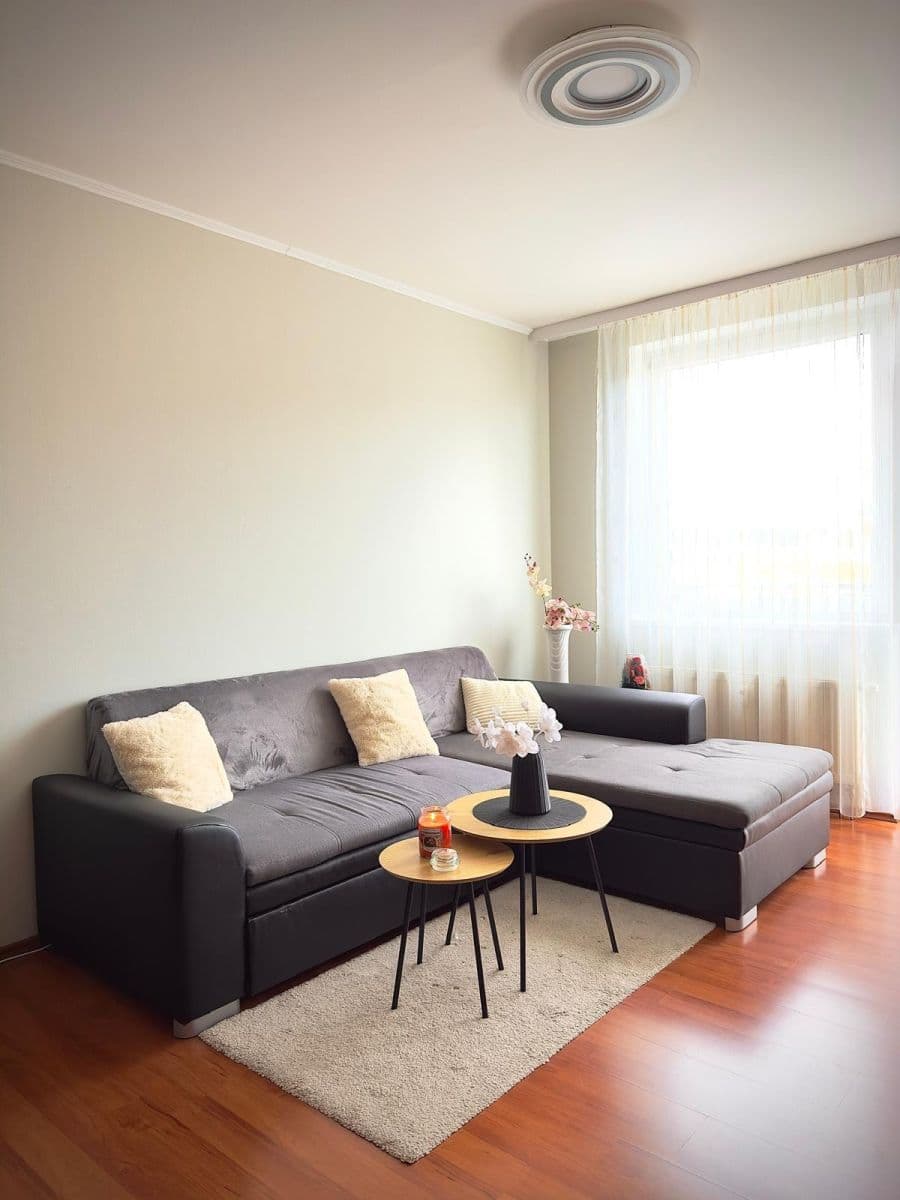 Pronájem bytu 2+kk 54 m², Pod Harfou, Praha, Praha Pronájem bytu 2+kk 54 m², Pod Harfou, Praha, Praha