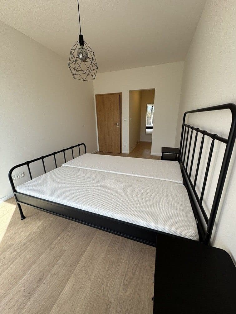 Pronájem bytu 2+kk 58 m², U Pivovaru, Benešov, Středočeský kraj Pronájem bytu 2+kk 58 m², U Pivovaru, Benešov, Středočeský kraj