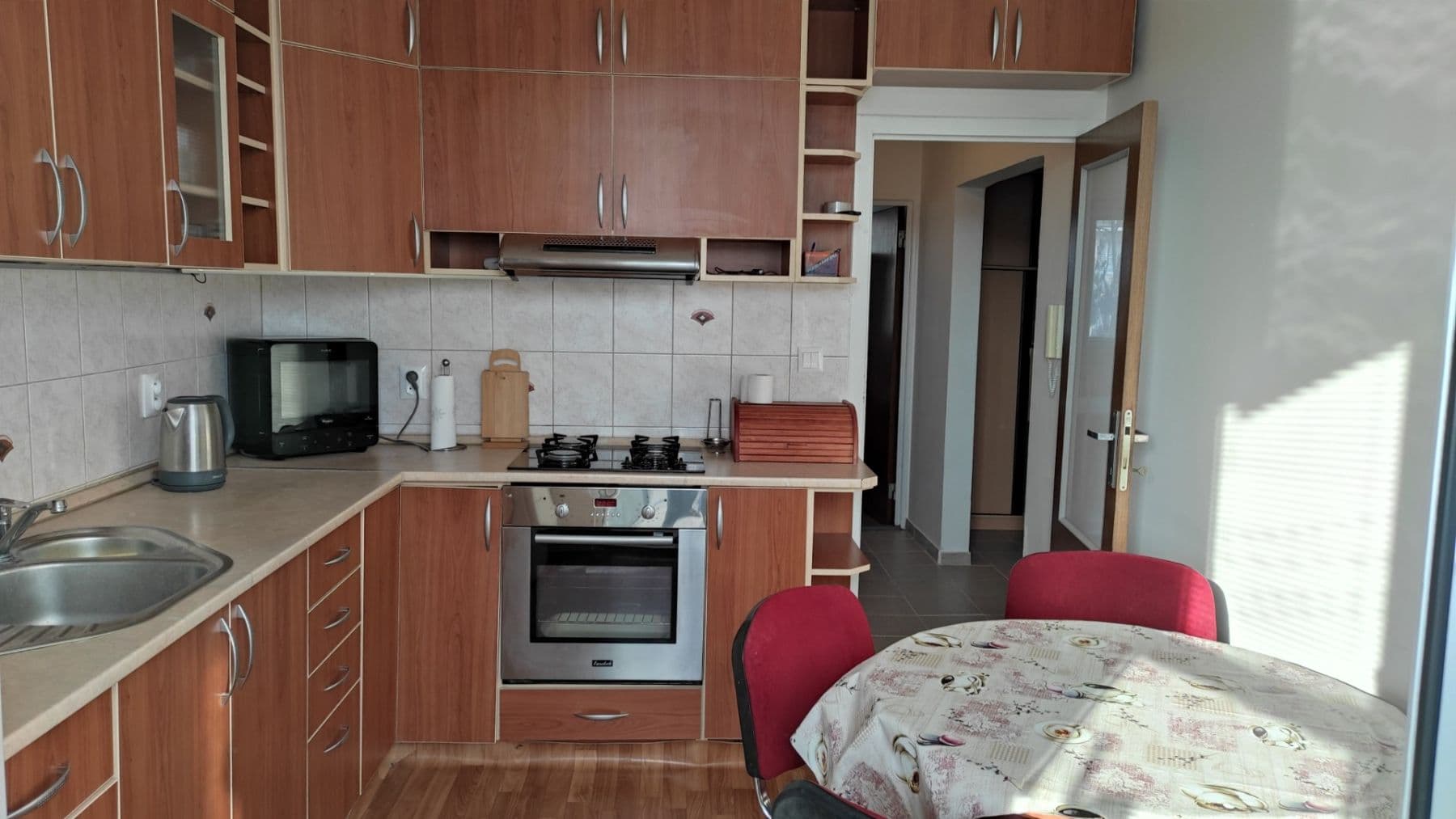 Pronájem bytu 4+1 84 m², Sedmokrásková, Ružinov, Bratislavský kraj Pronájem bytu 4+1 84 m², Sedmokrásková, Ružinov, Bratislavský kraj
