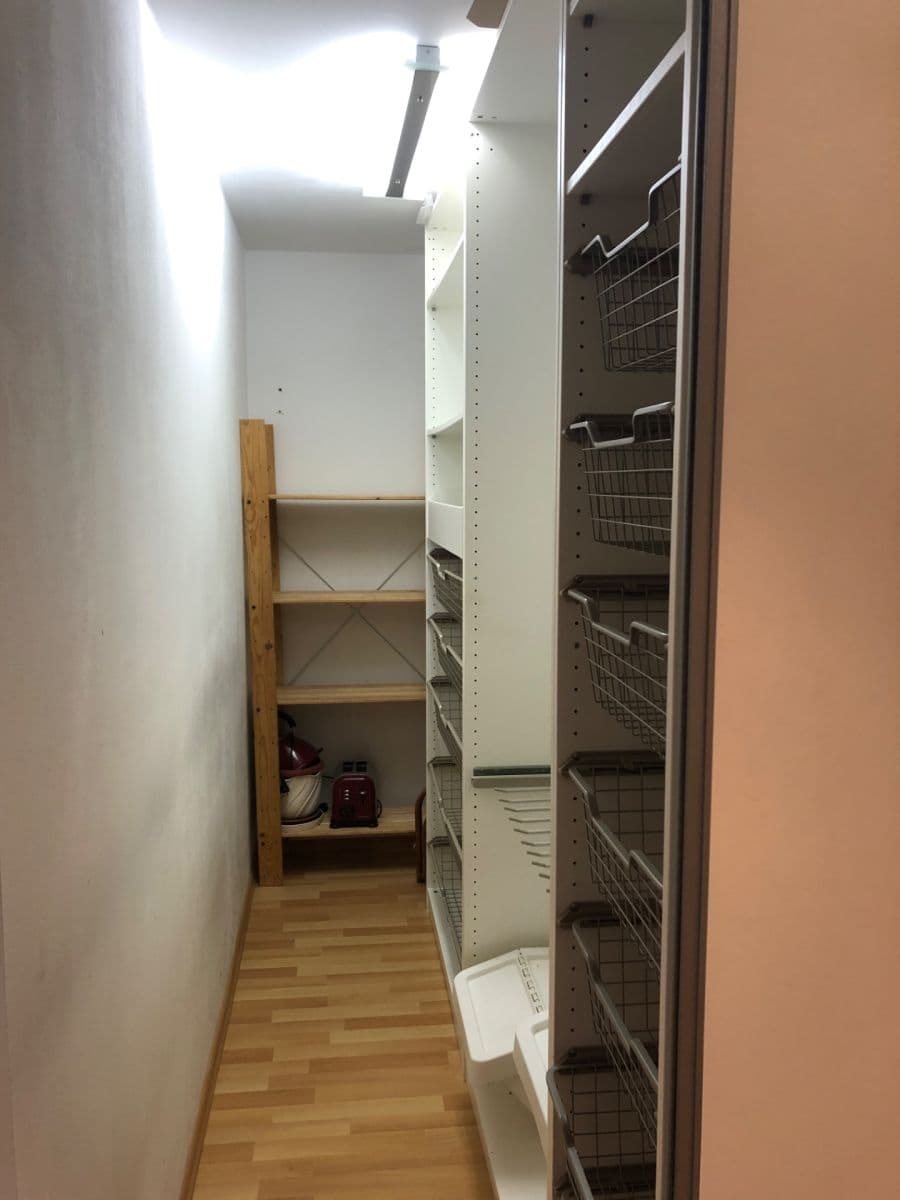 Prodej bytu 2+kk 49 m², Žitná, Hostivice, Středočeský kraj Prodej bytu 2+kk 49 m², Žitná, Hostivice, Středočeský kraj