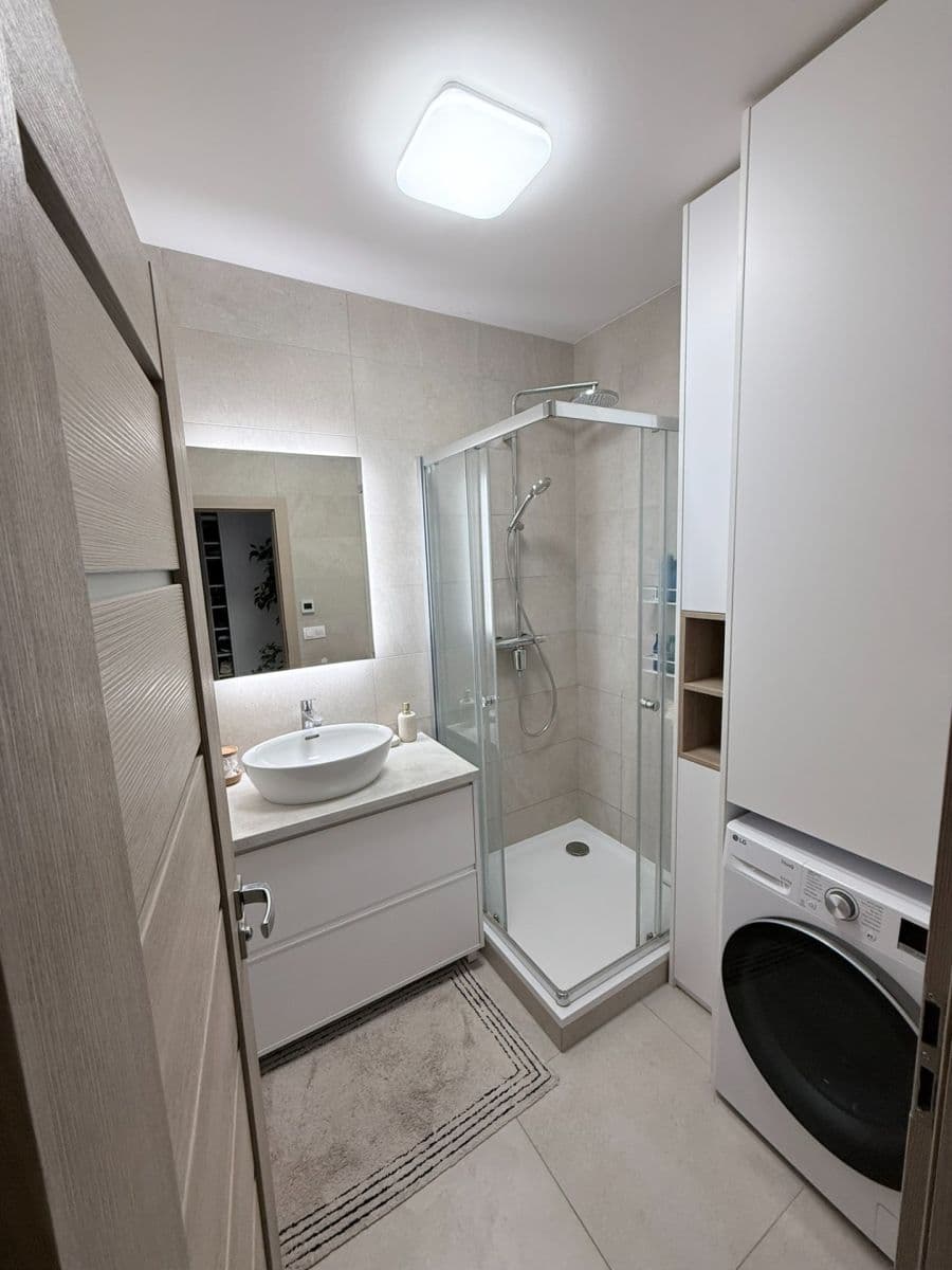 Pronájem bytu 3+kk 90 m², Jihlavská, Troubsko, Jihomoravský kraj Pronájem bytu 3+kk 90 m², Jihlavská, Troubsko, Jihomoravský kraj