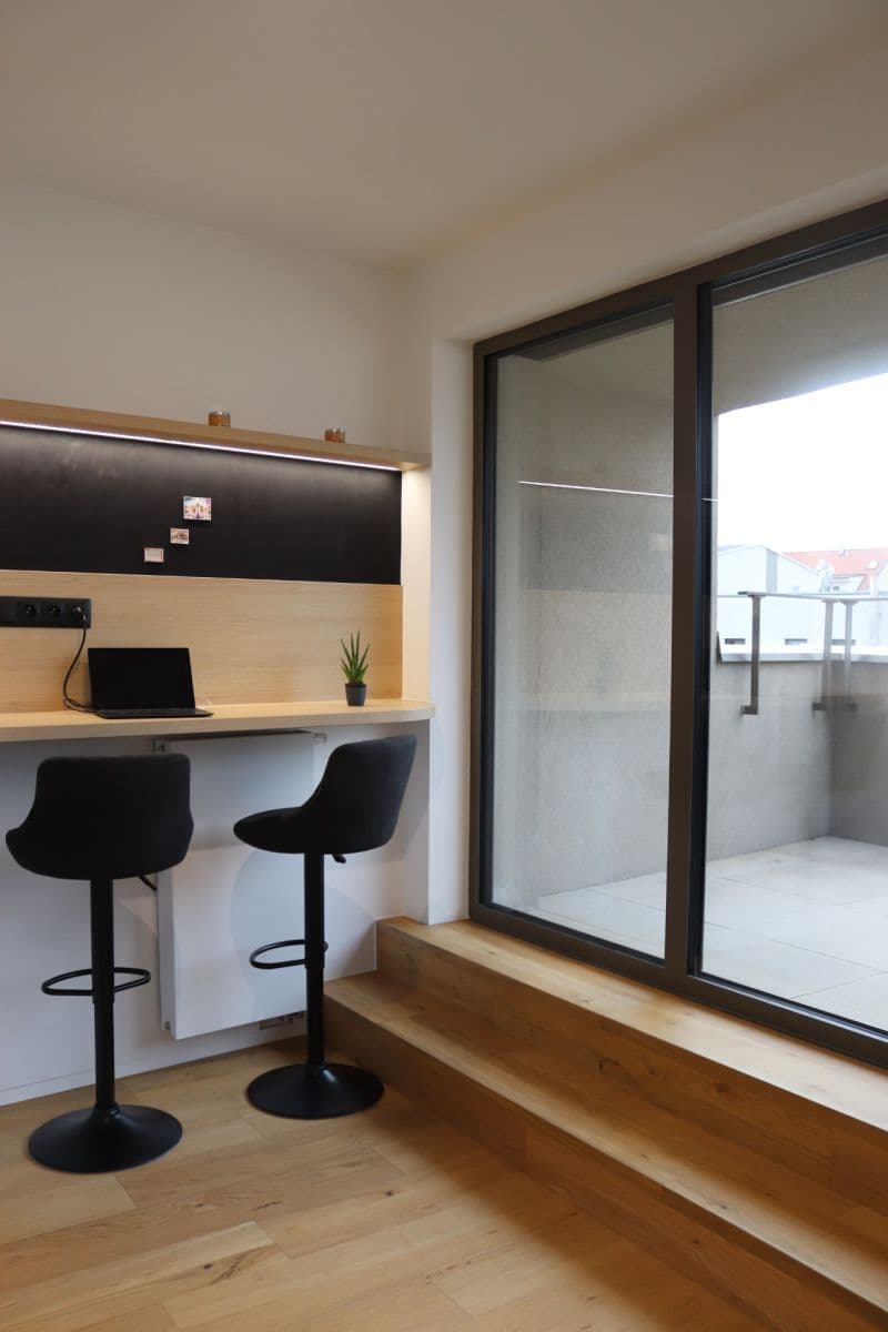 Pronájem bytu 1+kk 43 m², Bratislavská, Brno, Jihomoravský kraj Pronájem bytu 1+kk 43 m², Bratislavská, Brno, Jihomoravský kraj