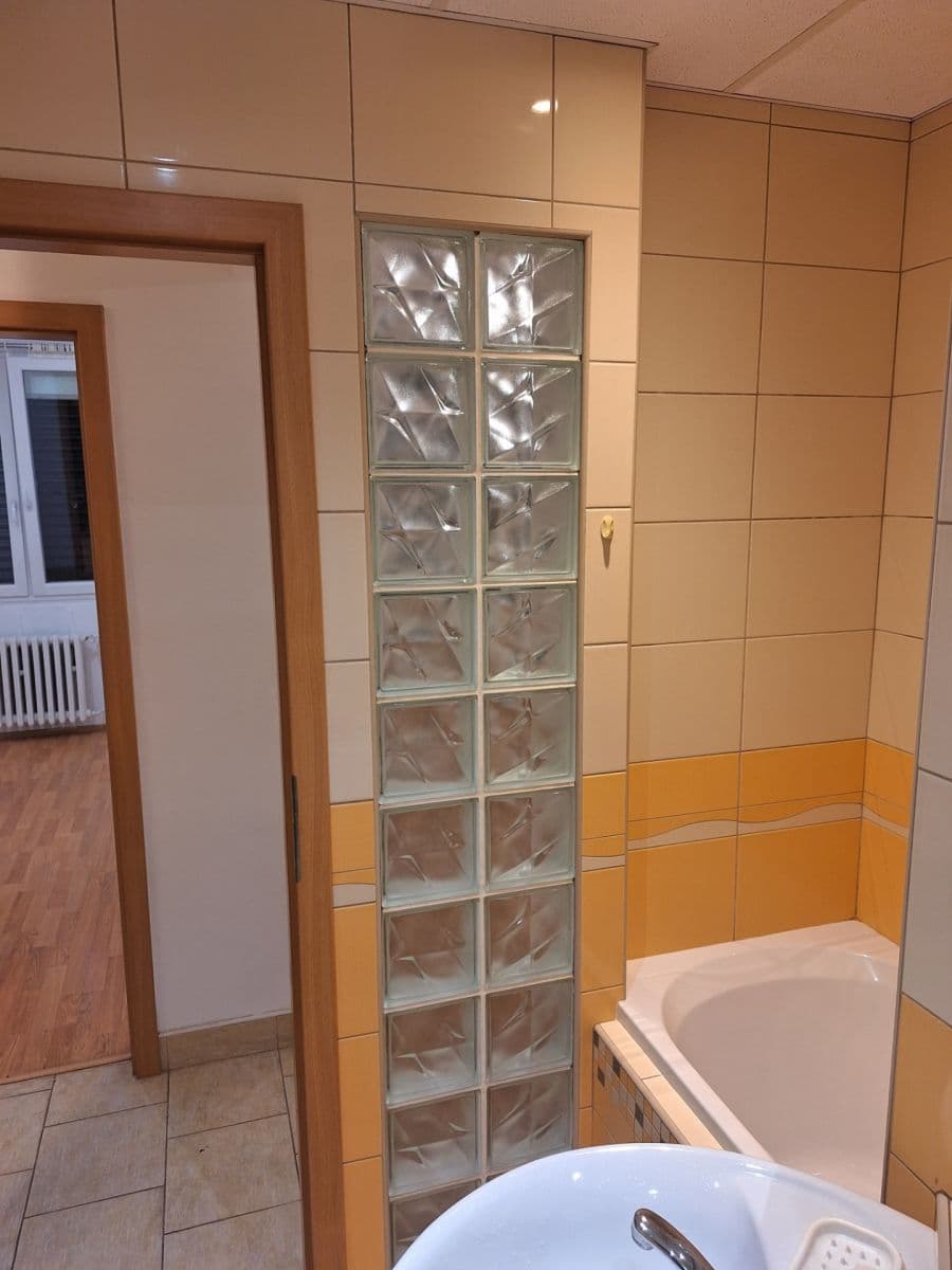 Pronájem bytu 2+kk 42 m², Přímětická, Praha, Praha Pronájem bytu 2+kk 42 m², Přímětická, Praha, Praha