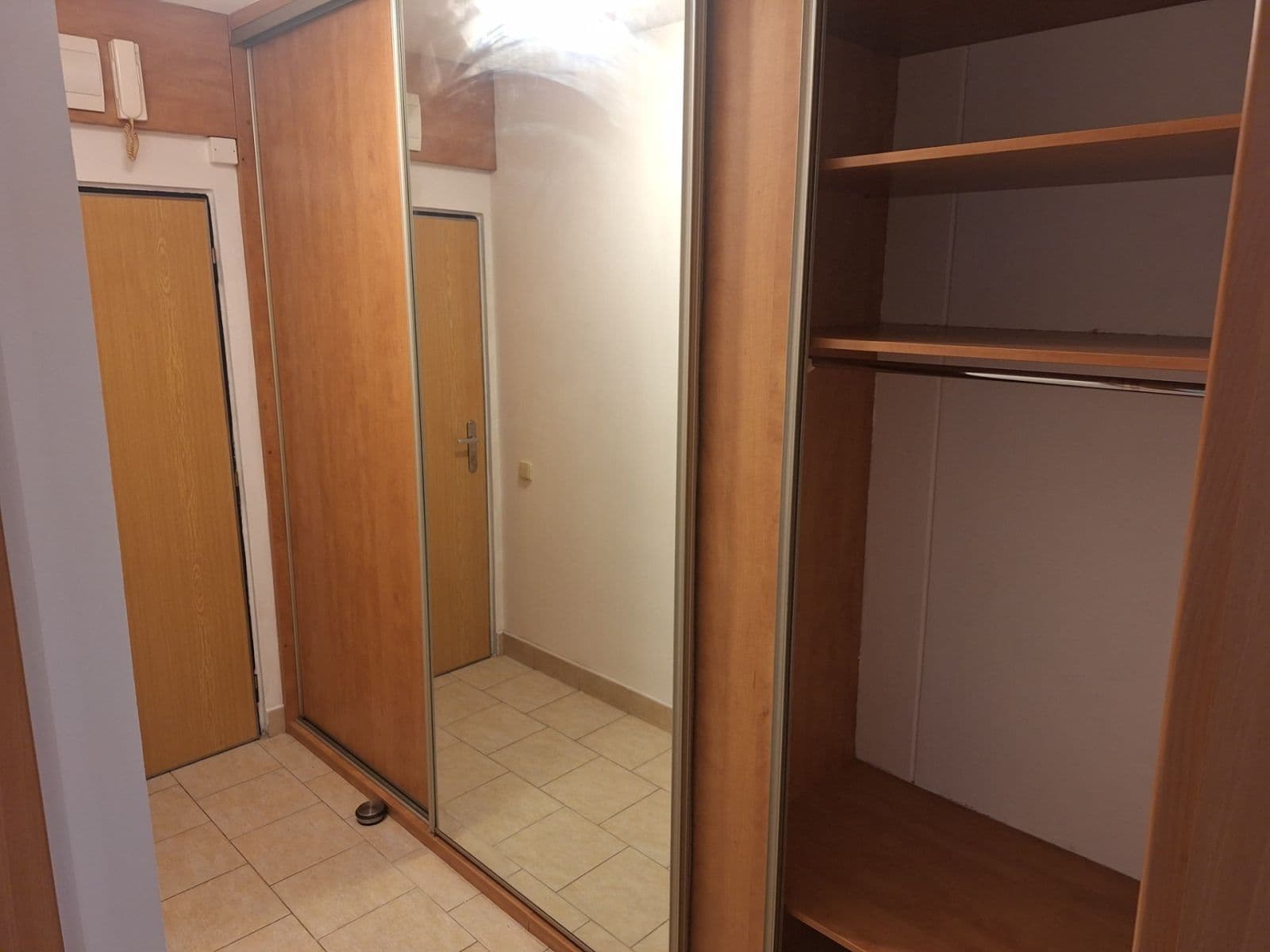 Pronájem bytu 2+kk 42 m², Přímětická, Praha, Praha Pronájem bytu 2+kk 42 m², Přímětická, Praha, Praha