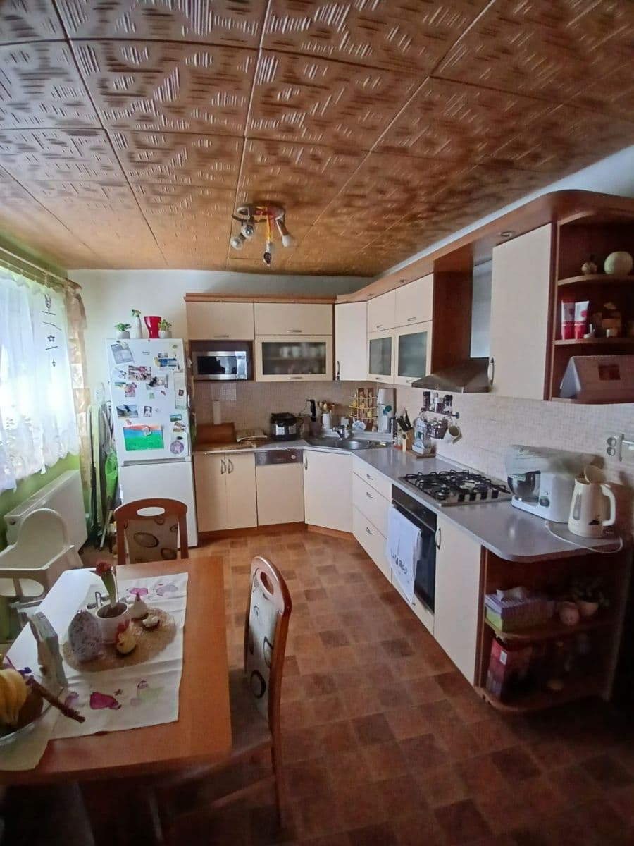 Prodej bytu 2+1 51 m², 9. května, Chvaletice, Pardubický kraj Prodej bytu 2+1 51 m², 9. května, Chvaletice, Pardubický kraj