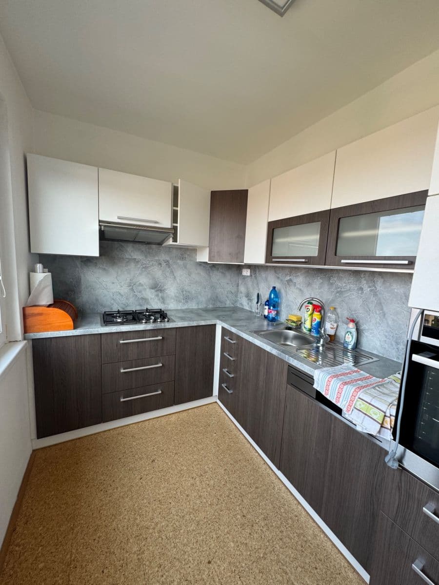 Pronájem bytu 2+1 49 m², Dánská, Kladno, Středočeský kraj Pronájem bytu 2+1 49 m², Dánská, Kladno, Středočeský kraj