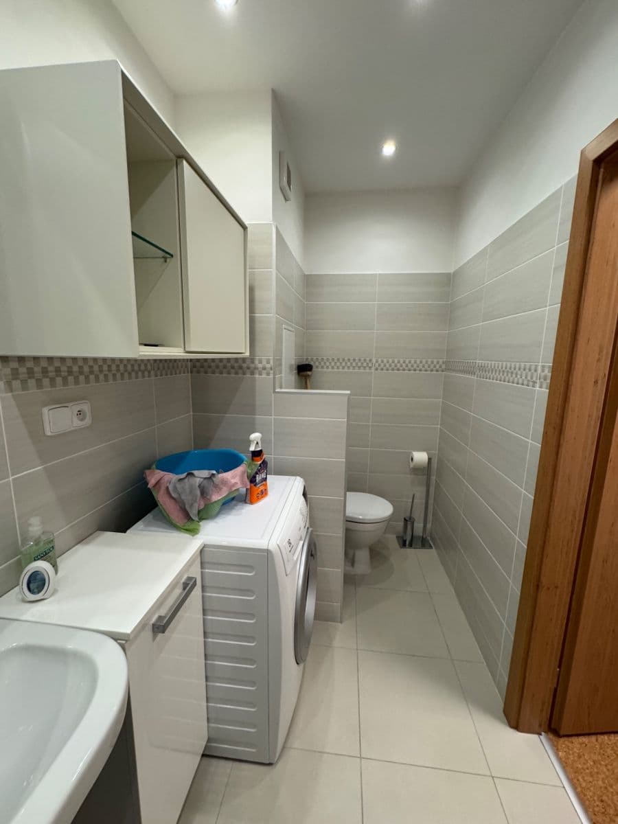 Pronájem bytu 2+1 49 m², Dánská, Kladno, Středočeský kraj Pronájem bytu 2+1 49 m², Dánská, Kladno, Středočeský kraj