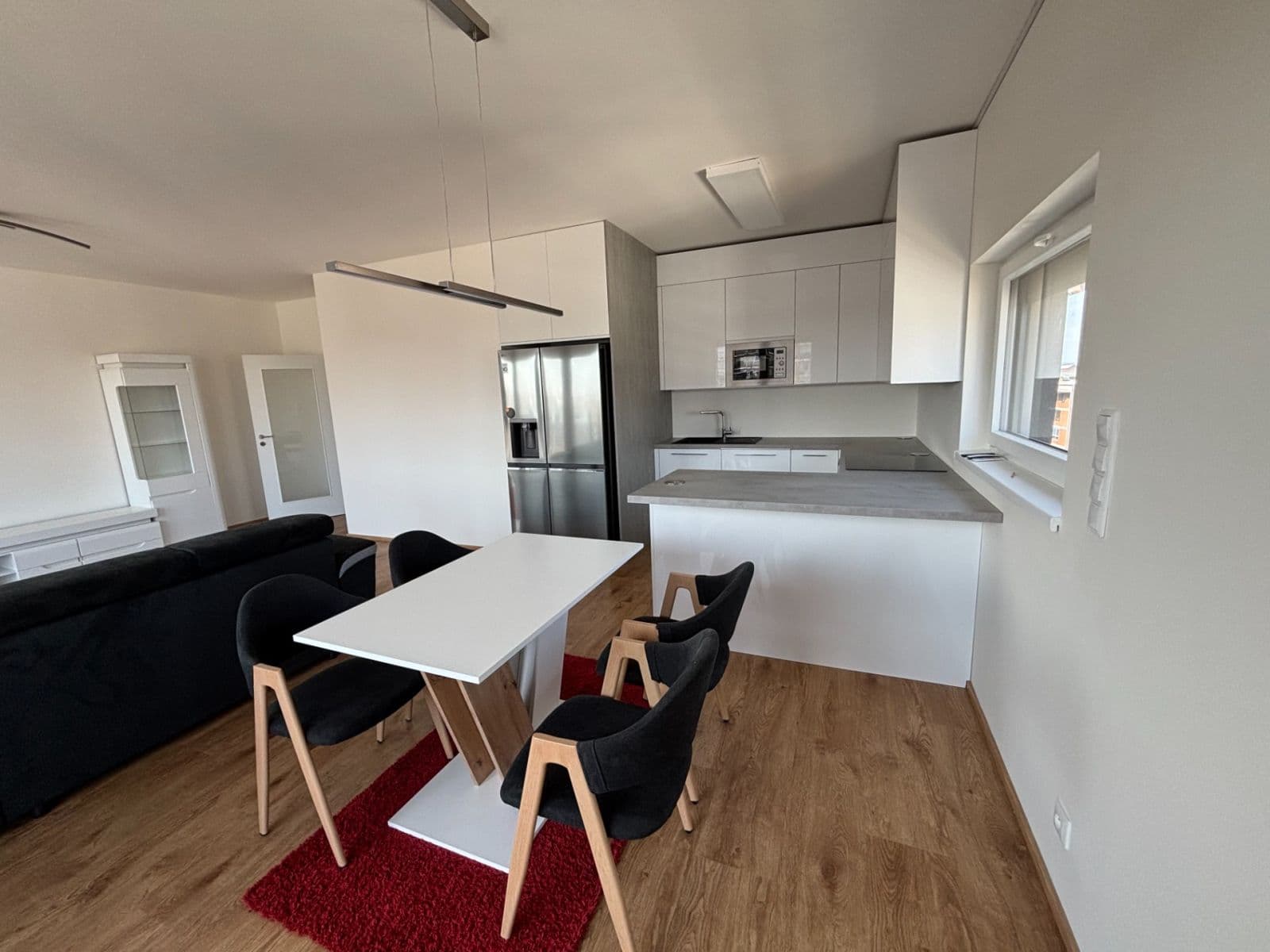 Pronájem bytu 2+kk 63 m², Pod Harfou, Praha, Praha Pronájem bytu 2+kk 63 m², Pod Harfou, Praha, Praha