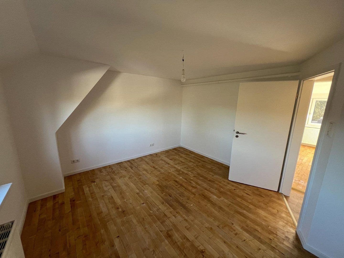 Pronájem bytu 5+1 92 m², Rendsburg, Šlesvicko-Holštýnsko Pronájem bytu 5+1 92 m², Rendsburg, Šlesvicko-Holštýnsko