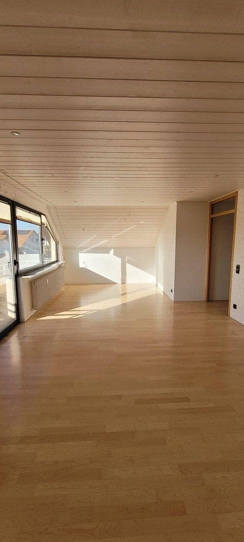 Pronájem bytu 3+kk 79 m², Am Brücklesbach 39, Leutenbach, Bádensko-Württembersko Pronájem bytu 3+kk 79 m², Am Brücklesbach 39, Leutenbach, Bádensko-Württembersko