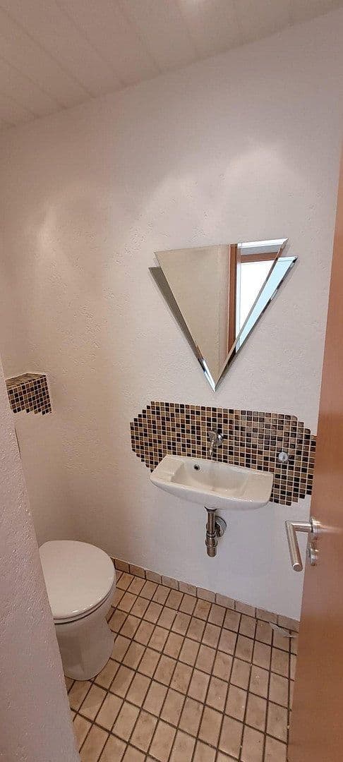 Pronájem bytu 3+kk 79 m², Am Brücklesbach 39, Leutenbach, Bádensko-Württembersko Pronájem bytu 3+kk 79 m², Am Brücklesbach 39, Leutenbach, Bádensko-Württembersko