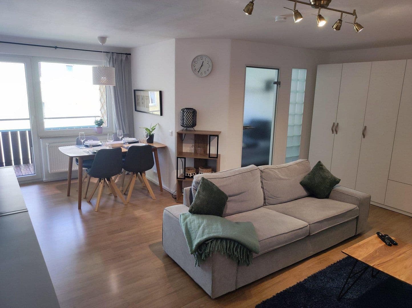 Pronájem bytu 1+kk 48 m², München, Bavorsko Pronájem bytu 1+kk 48 m², München, Bavorsko