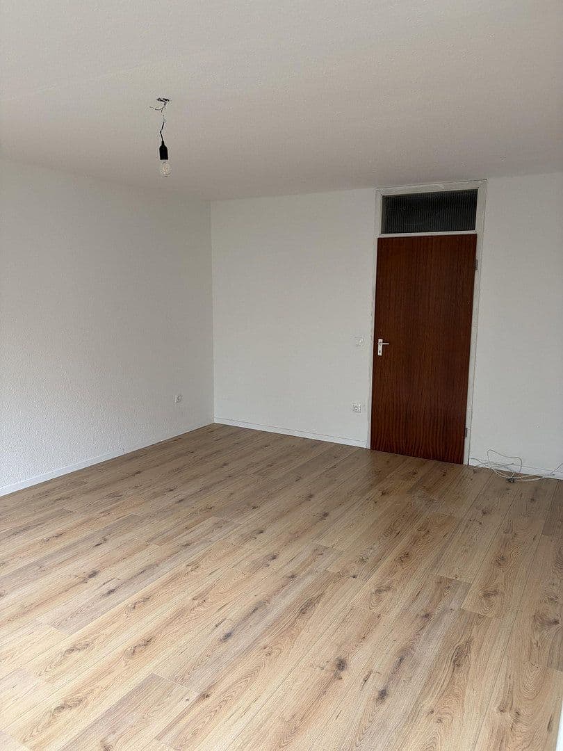 Pronájem bytu 2+1 63 m², Ludwigsburg, Bádensko-Württembersko Pronájem bytu 2+1 63 m², Ludwigsburg, Bádensko-Württembersko