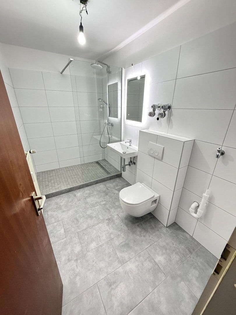 Pronájem bytu 2+1 63 m², Ludwigsburg, Bádensko-Württembersko Pronájem bytu 2+1 63 m², Ludwigsburg, Bádensko-Württembersko