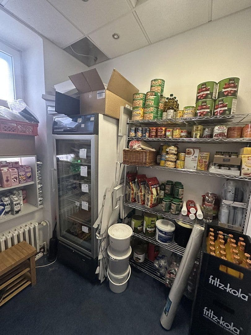 Pronájem nebytového prostoru 100 m², Trautenaustr. 5, Berlin, Berlín Pronájem nebytového prostoru 100 m², Trautenaustr. 5, Berlin, Berlín