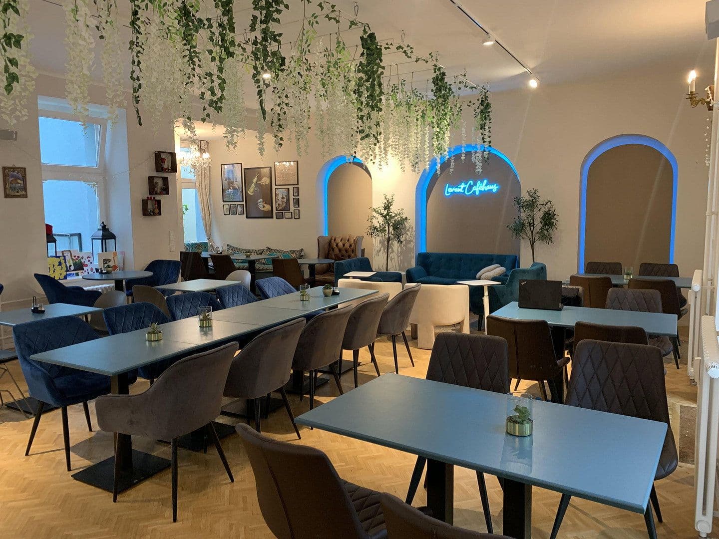 Pronájem nebytového prostoru 100 m², Trautenaustr. 5, Berlin, Berlín Pronájem nebytového prostoru 100 m², Trautenaustr. 5, Berlin, Berlín