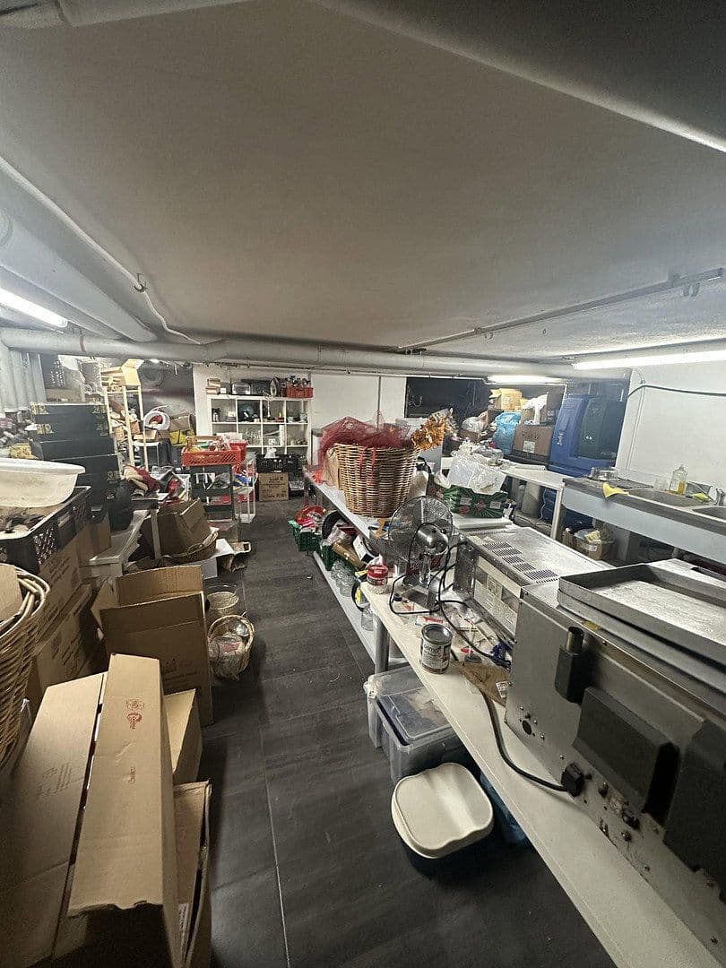 Pronájem nebytového prostoru 100 m², Trautenaustr. 5, Berlin, Berlín Pronájem nebytového prostoru 100 m², Trautenaustr. 5, Berlin, Berlín