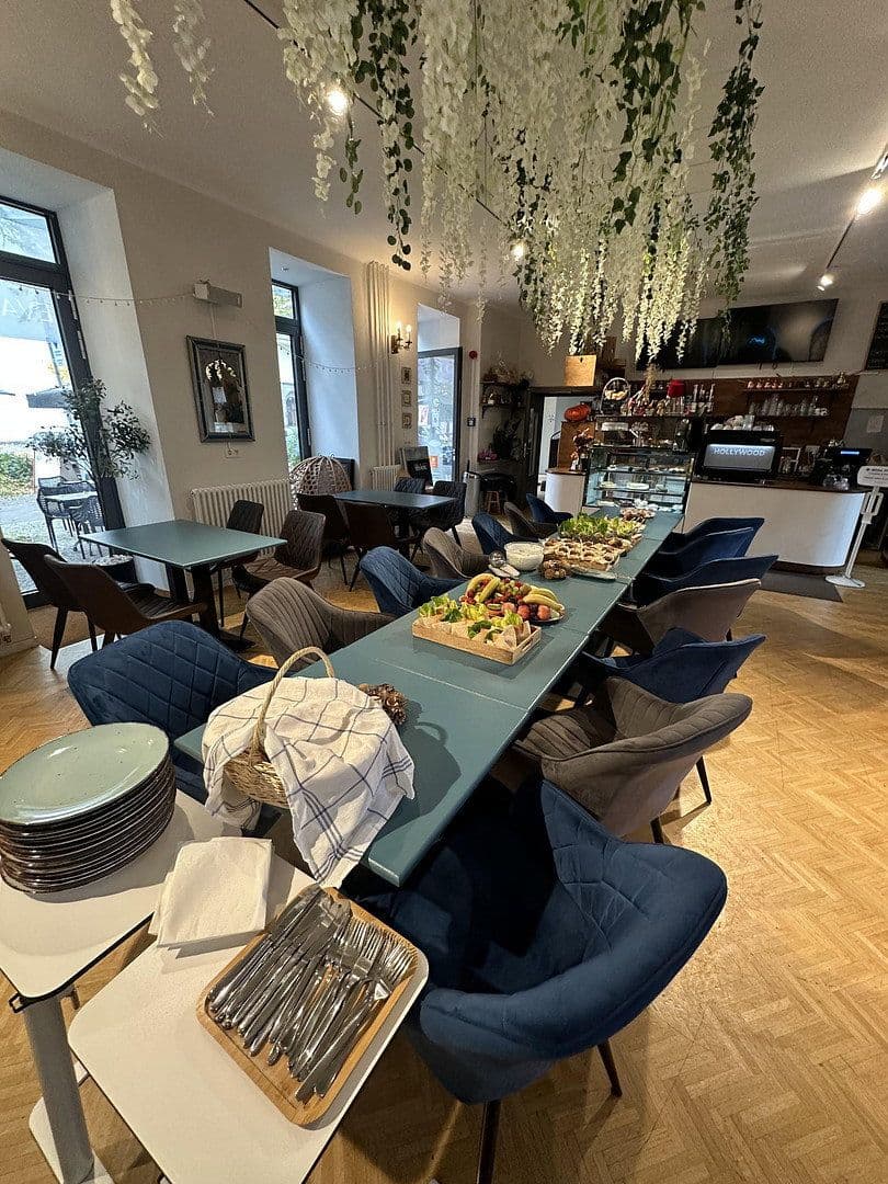 Pronájem nebytového prostoru 100 m², Trautenaustr. 5, Berlin, Berlín Pronájem nebytového prostoru 100 m², Trautenaustr. 5, Berlin, Berlín