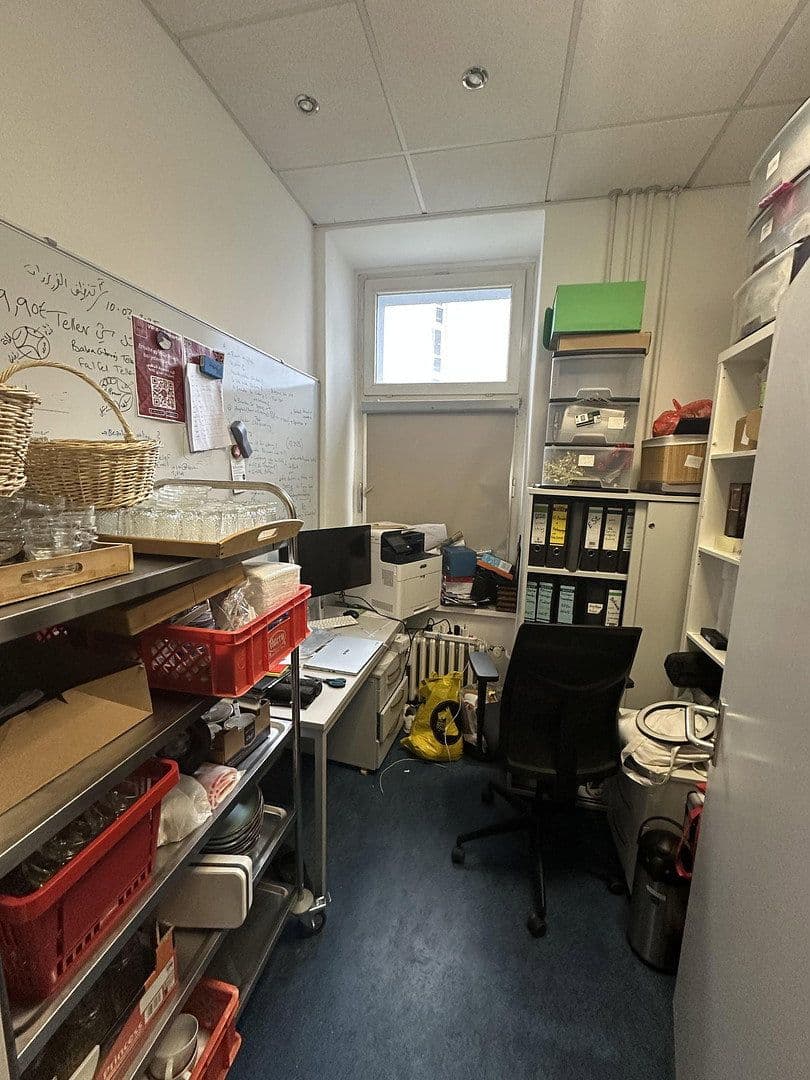 Pronájem nebytového prostoru 100 m², Trautenaustr. 5, Berlin, Berlín Pronájem nebytového prostoru 100 m², Trautenaustr. 5, Berlin, Berlín